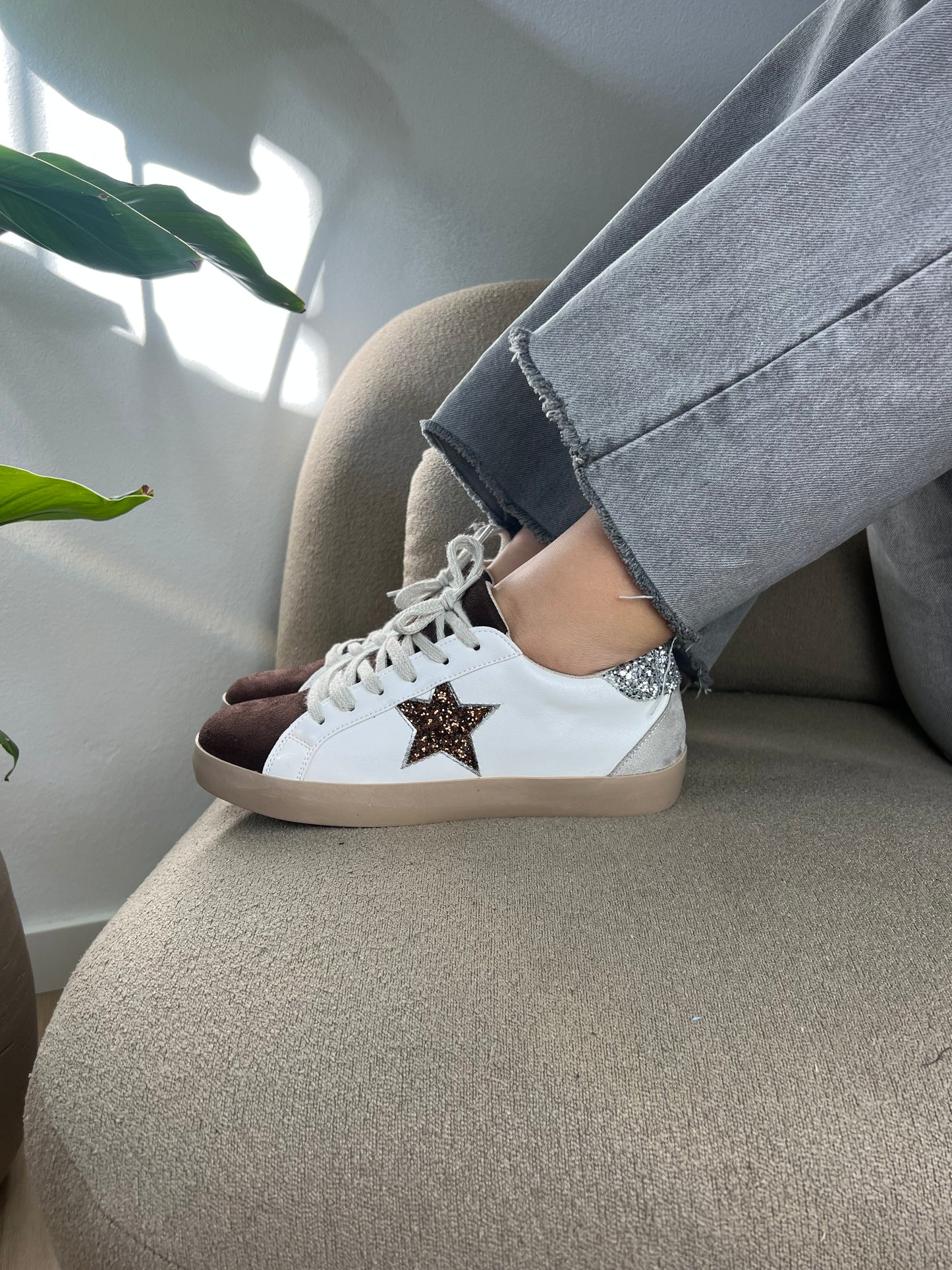 Ténis Milão - Castanho