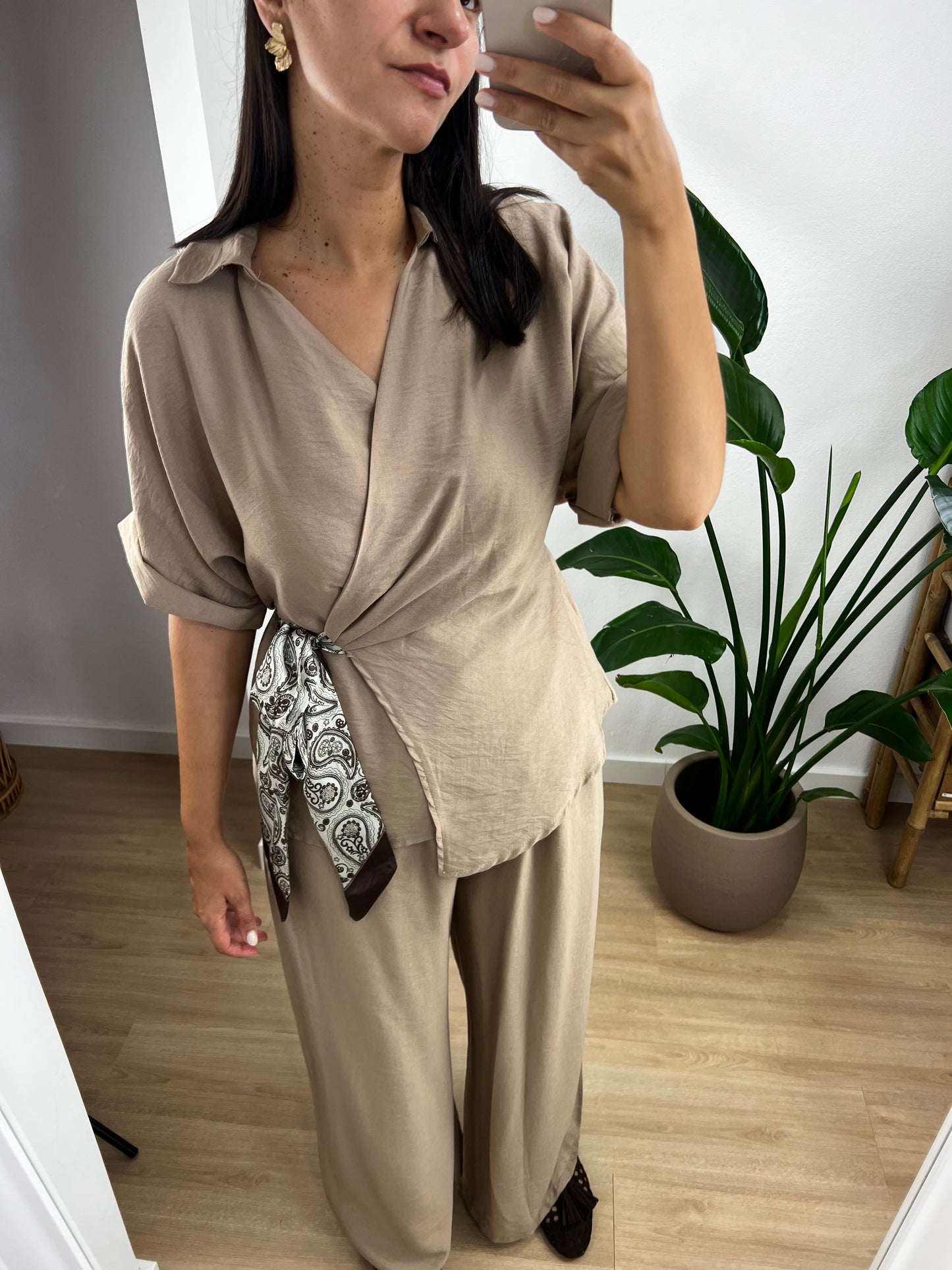 Conjunto com lenço