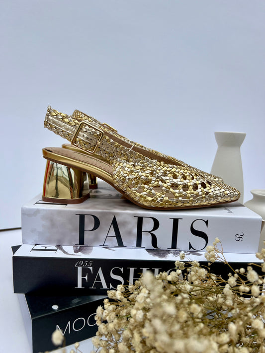 Sapato Dourado