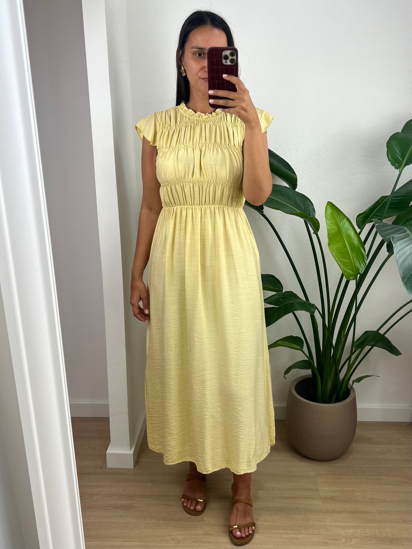 Vestido de manga curta