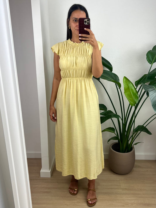 Vestido de manga curta